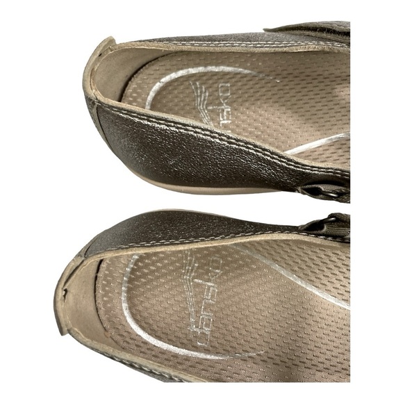 dansko Silver/Gray slip on comfort shoe strap closure Size 41 US ( 10.5-11 ) - Picture 7 of 12